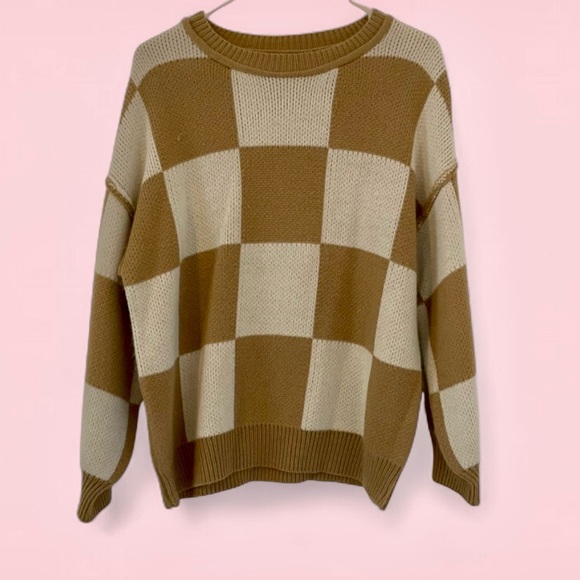 Sweaters - Checkered Brown and Cream Sweater